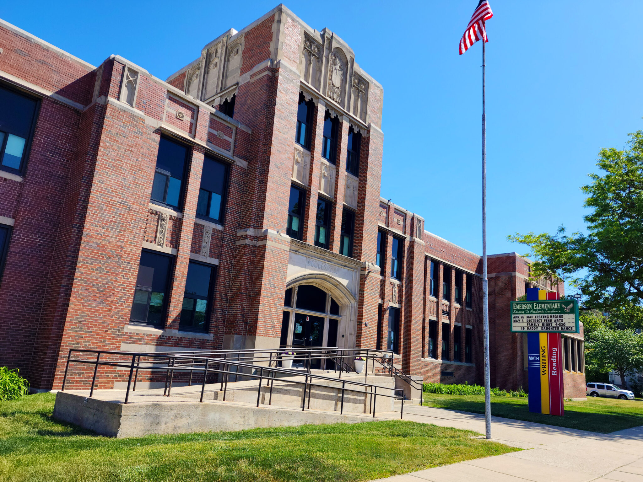 Emerson Elementary School